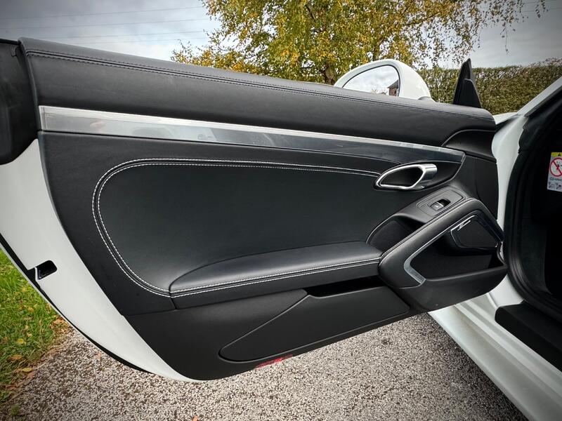 PORSCHE BOXSTER