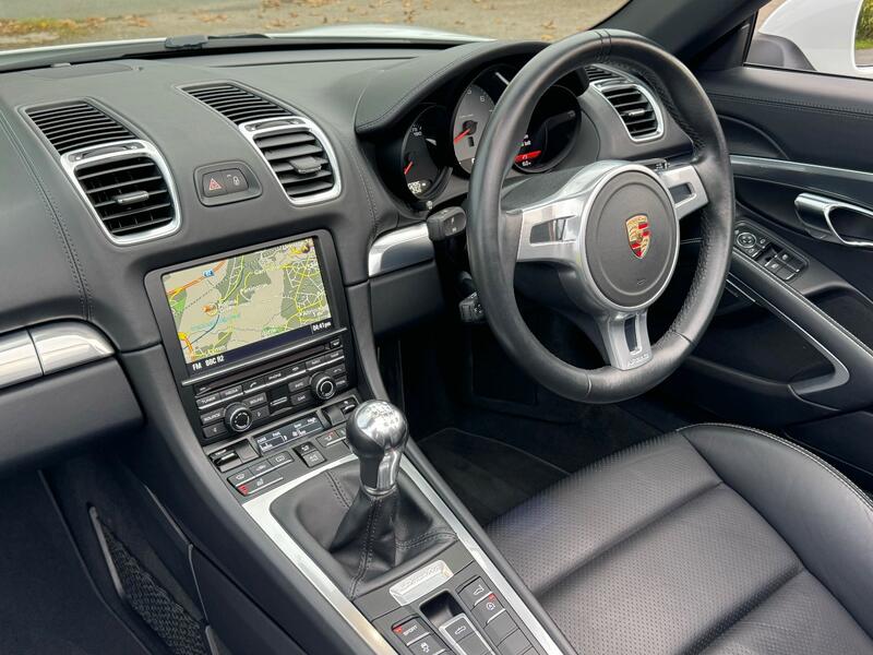 PORSCHE BOXSTER