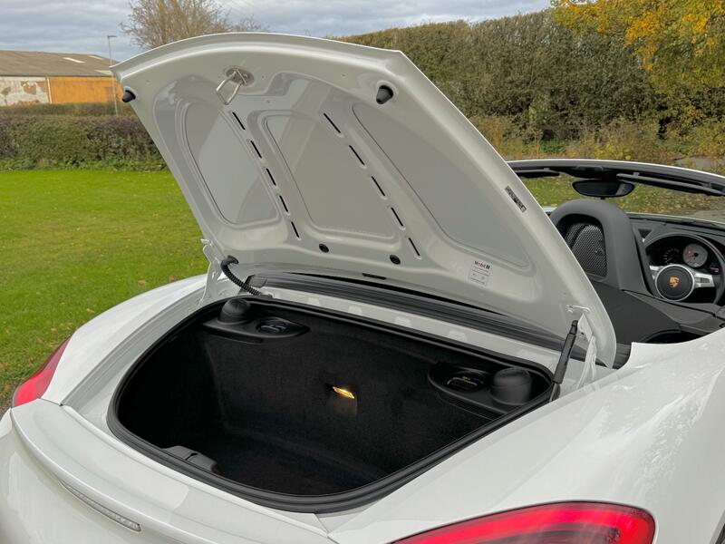 PORSCHE BOXSTER