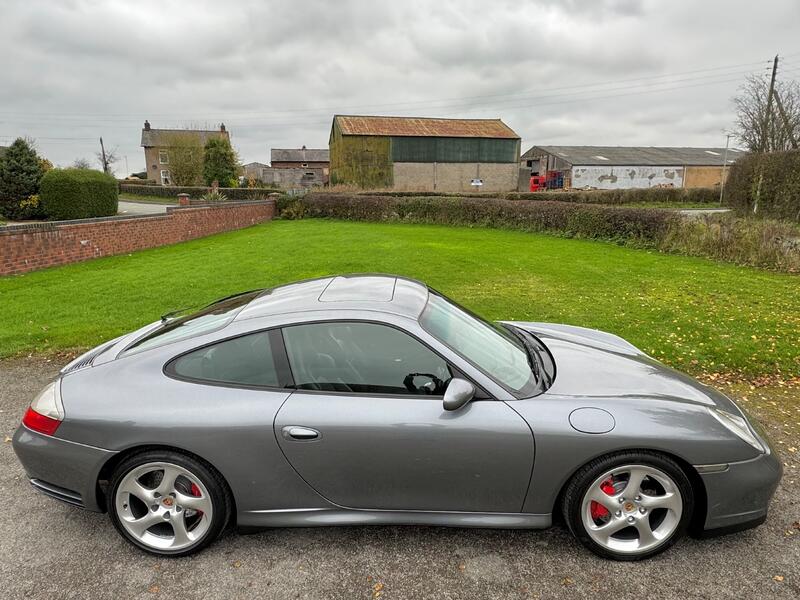 PORSCHE 911 MK 996
