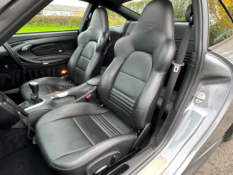 PORSCHE 911 MK 996