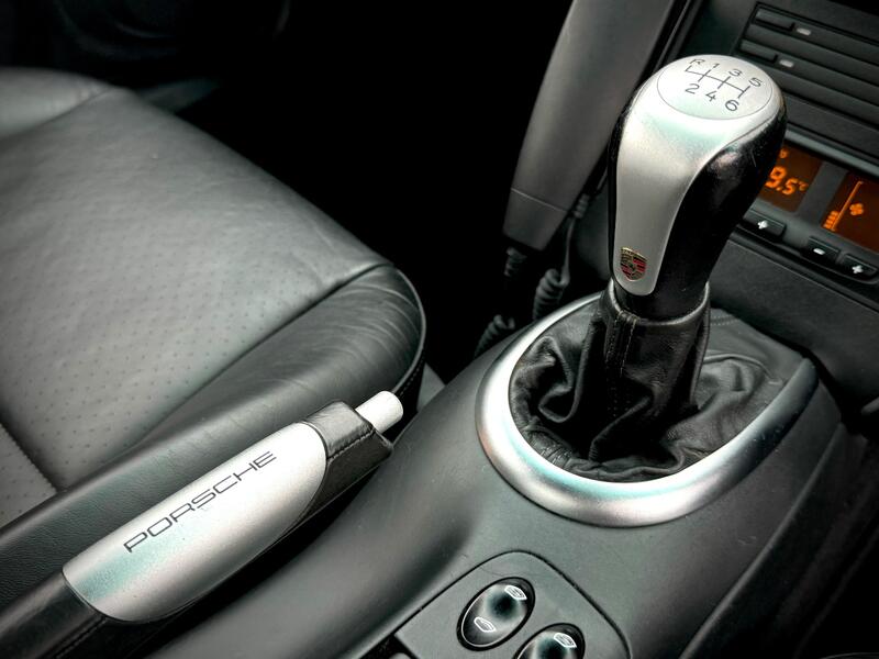 PORSCHE 911 MK 996