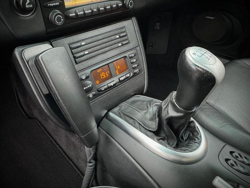 PORSCHE 911 MK 996