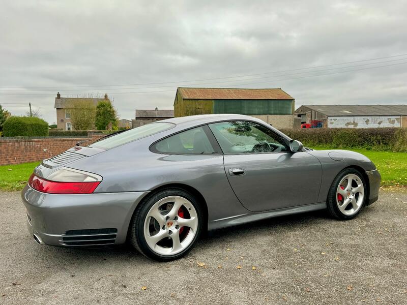 PORSCHE 911 MK 996