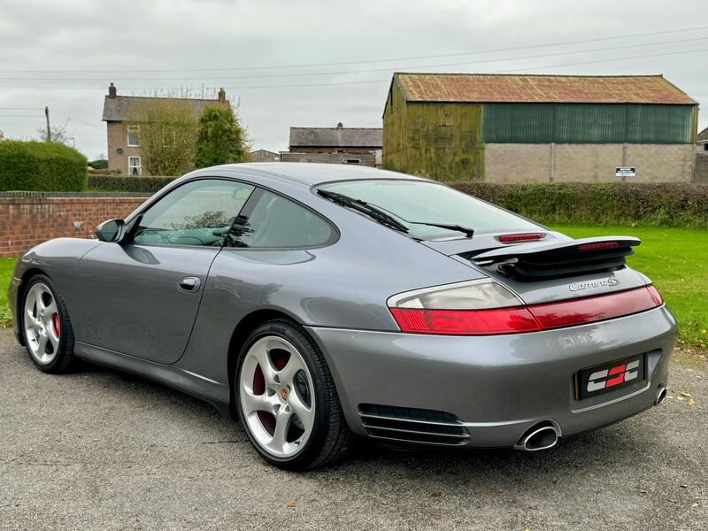 PORSCHE 911 MK 996