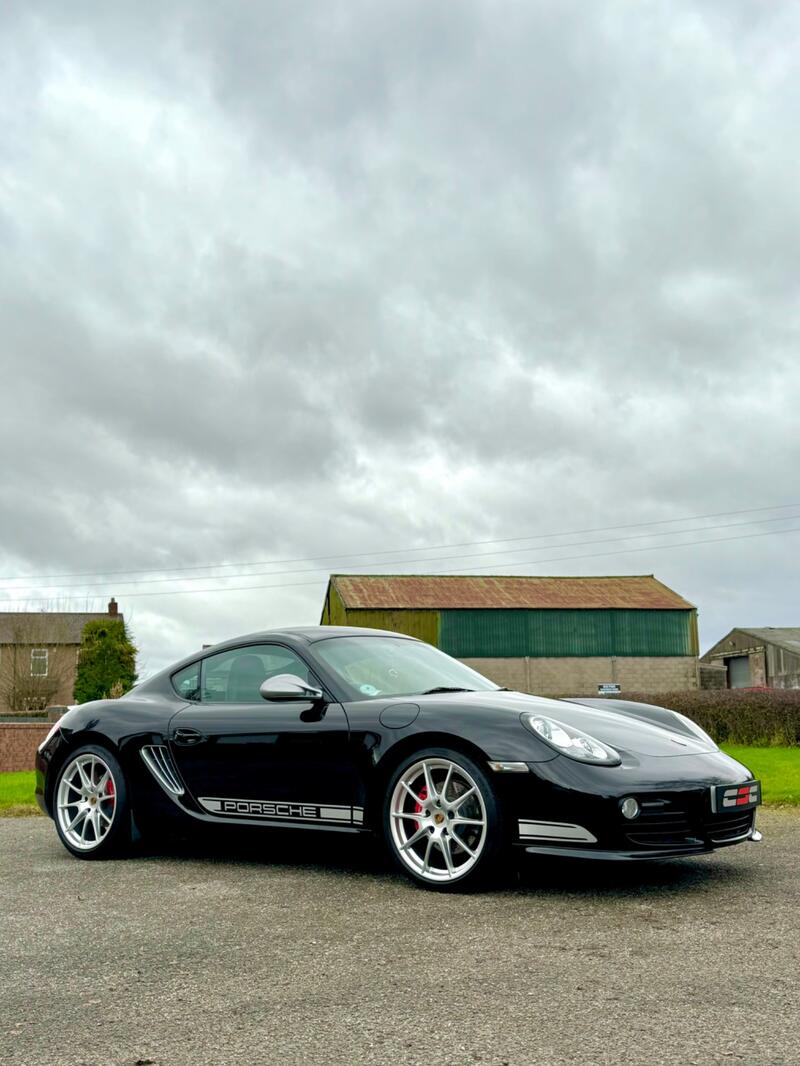PORSCHE CAYMAN