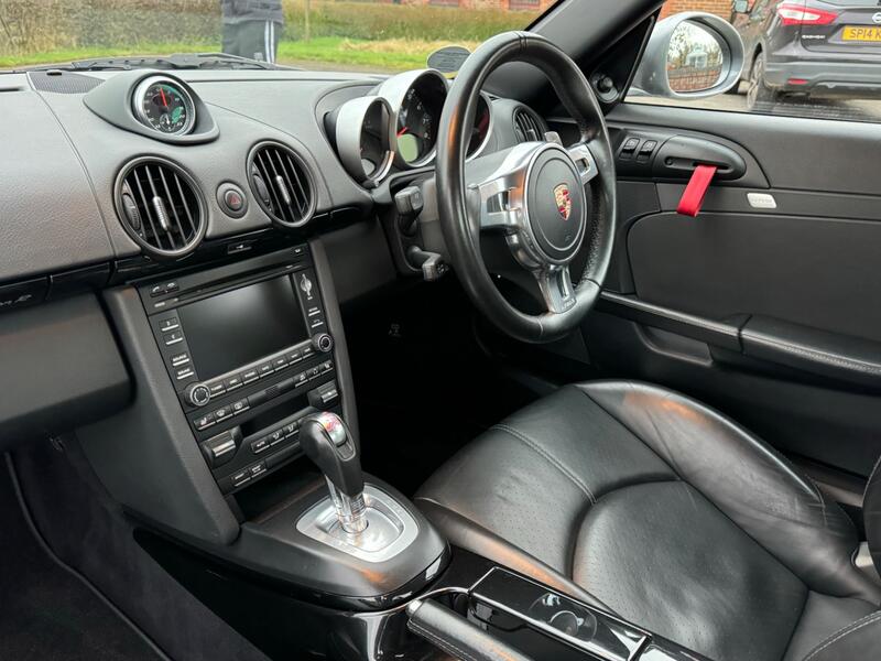 PORSCHE CAYMAN