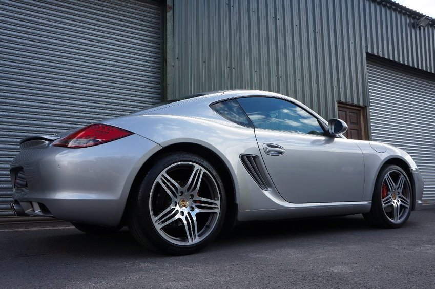 PORSCHE CAYMAN