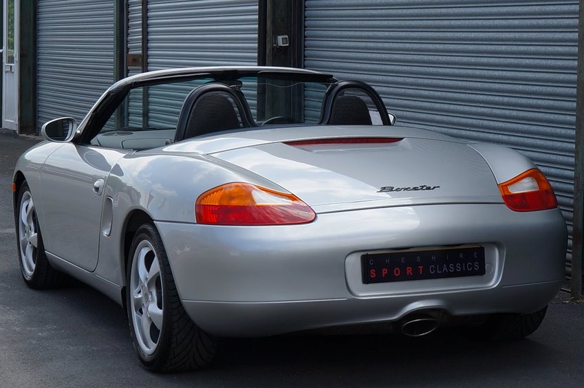 PORSCHE BOXSTER