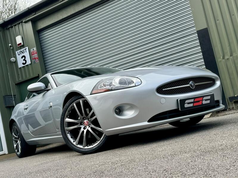 View JAGUAR XK 4.2 V8