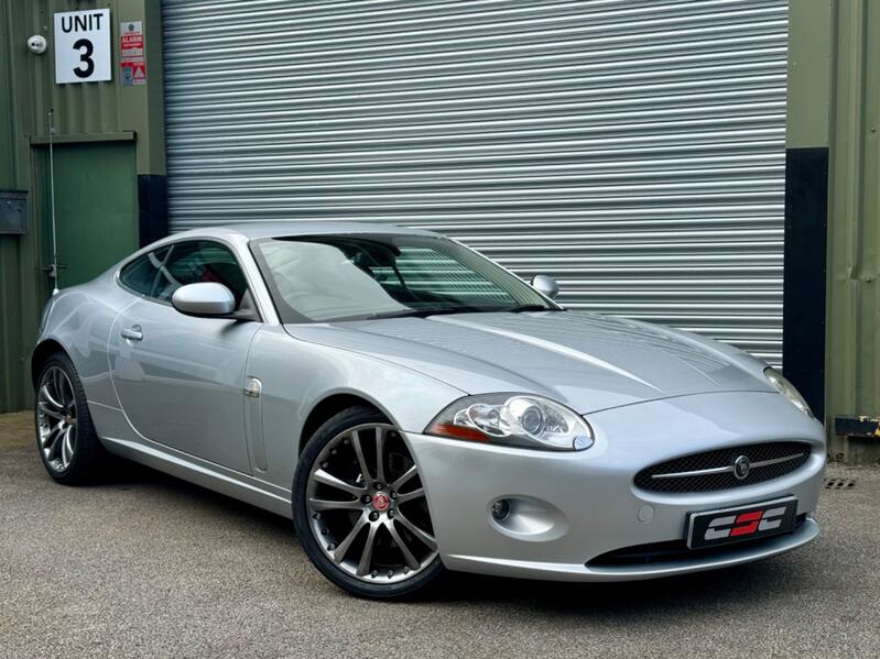 View JAGUAR XK 4.2 V8