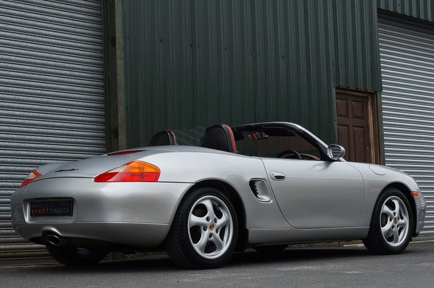 PORSCHE BOXSTER