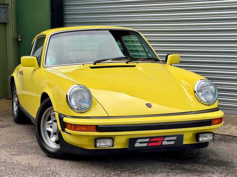 View PORSCHE 911 2.7 911S