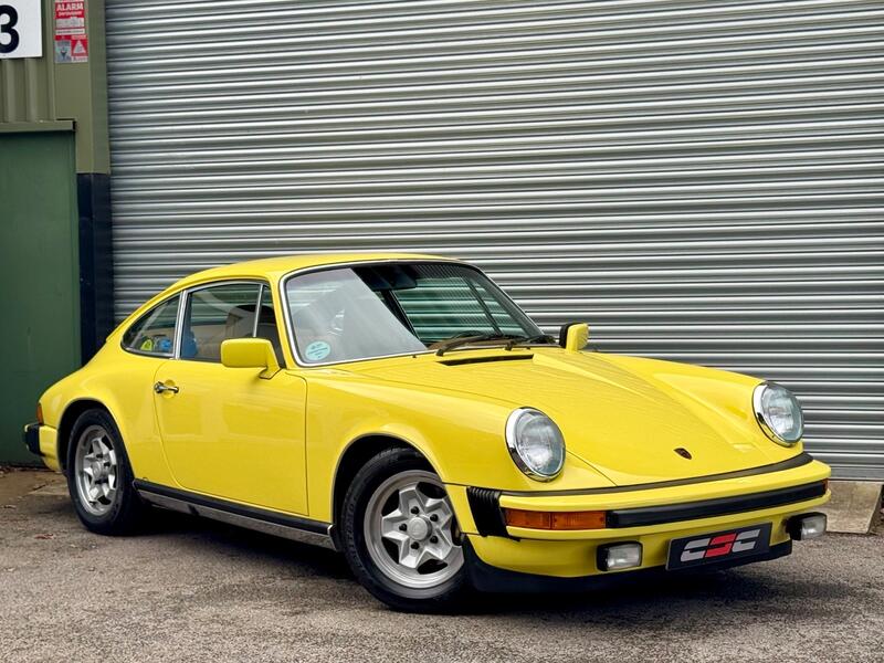 View PORSCHE 911 2.7 911S