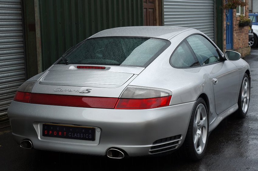 PORSCHE 911 MK 996