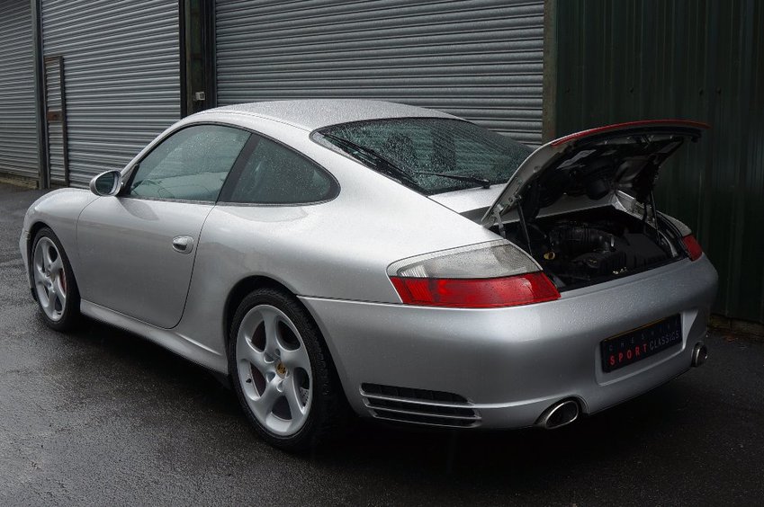 PORSCHE 911 MK 996