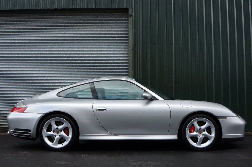 PORSCHE 911 MK 996