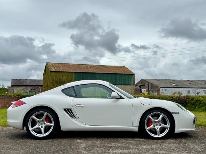 View PORSCHE CAYMAN 3.4 987 S