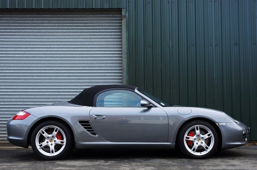 PORSCHE BOXSTER