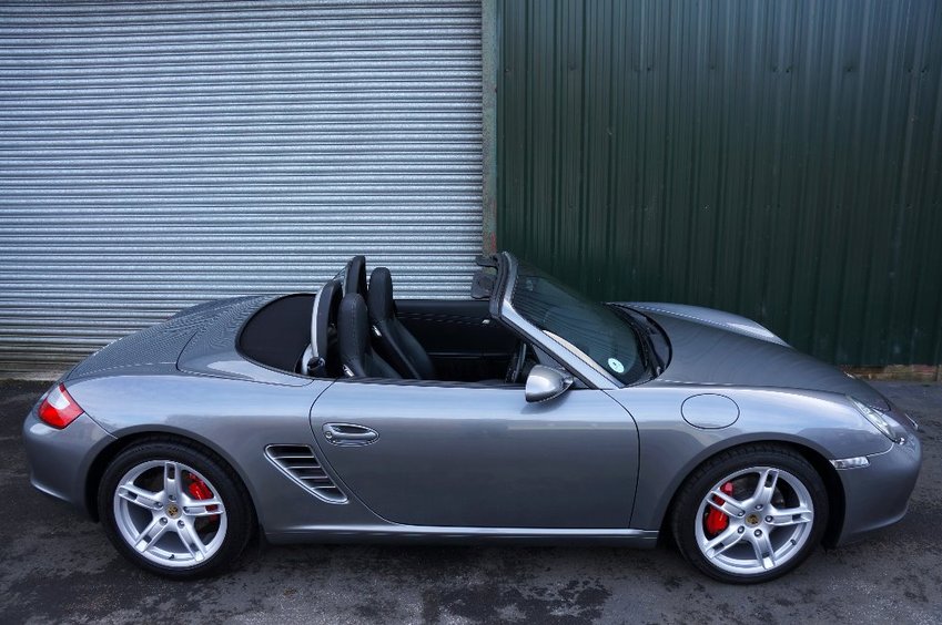 PORSCHE BOXSTER