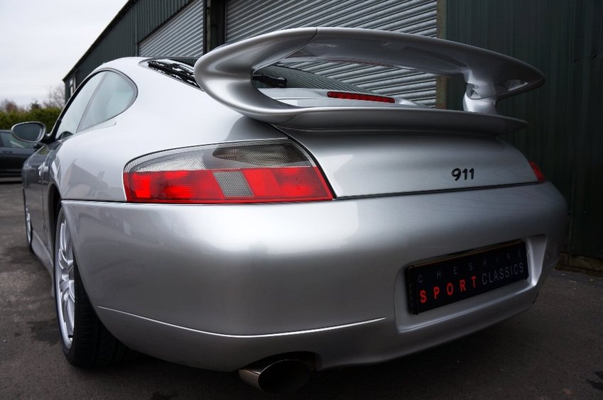 PORSCHE 911 MK 996