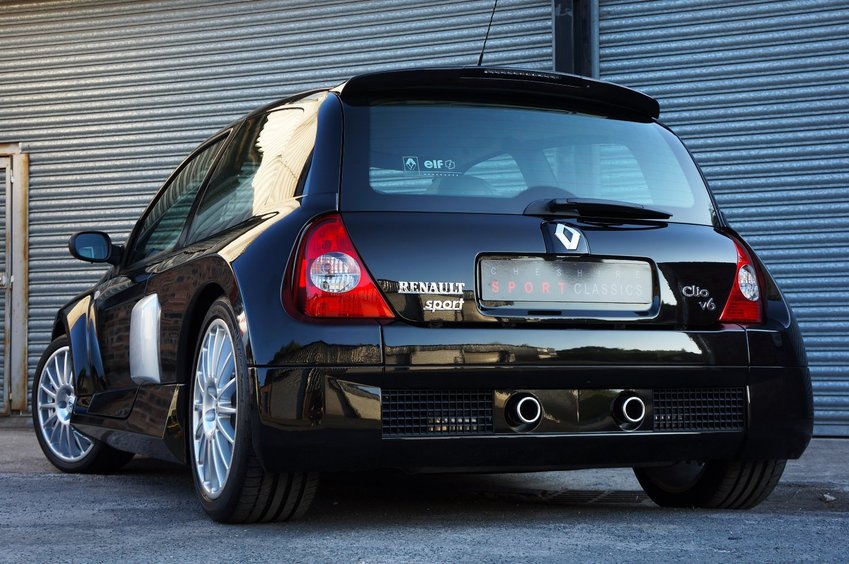 RENAULT CLIO