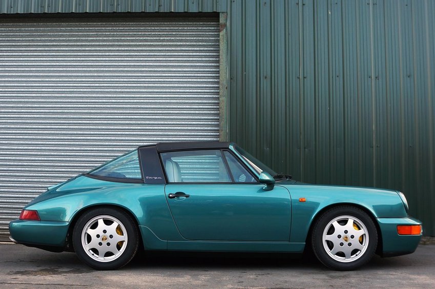 View PORSCHE 911 CLASSIC 964 Carrera 4 targa