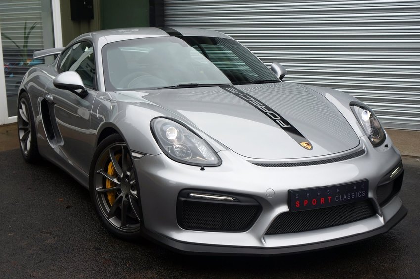 View PORSCHE CAYMAN GT4