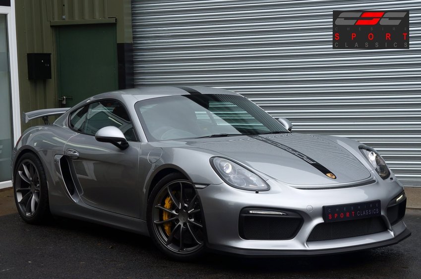 View PORSCHE CAYMAN GT4