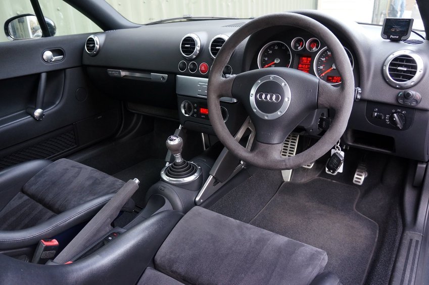 AUDI TT