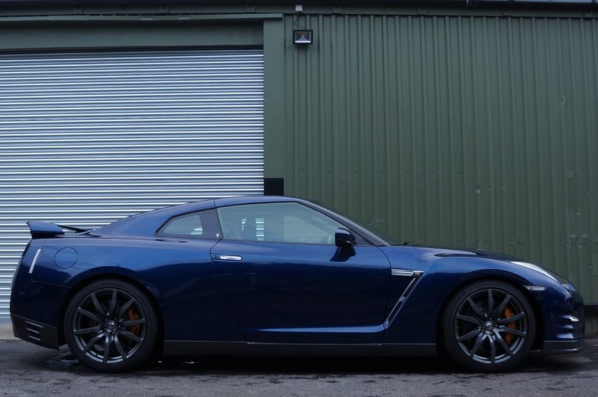 View NISSAN GT-R R35 Premium Edition 