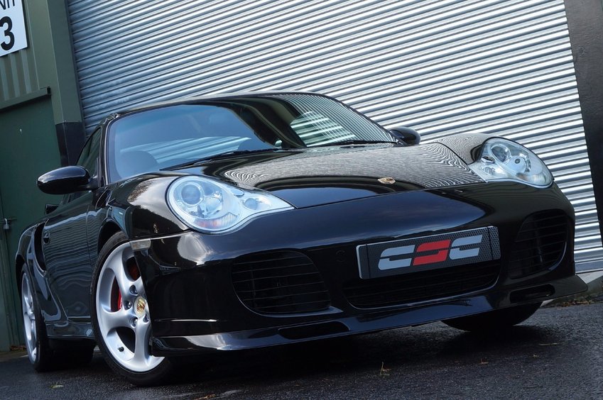 PORSCHE 911 TURBO