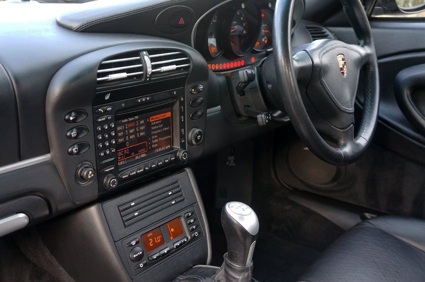 PORSCHE 911 TURBO