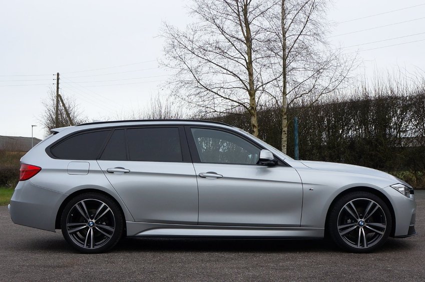 View BMW 3 SERIES 320d xDrive M Sport Touring