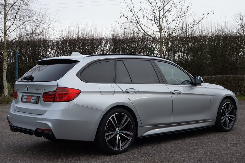 BMW 3 SERIES