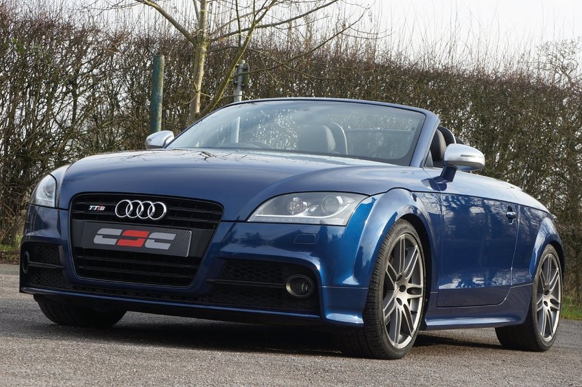 AUDI TTS