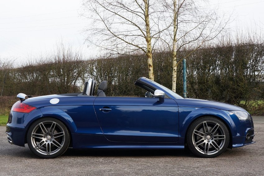 AUDI TTS