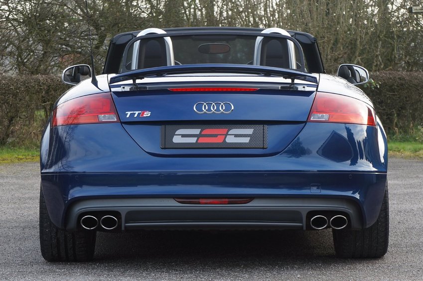 AUDI TTS