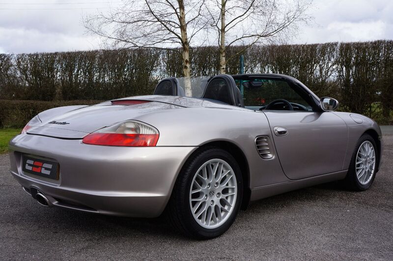 PORSCHE BOXSTER