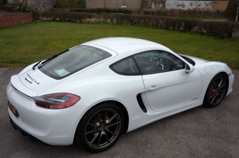 PORSCHE CAYMAN