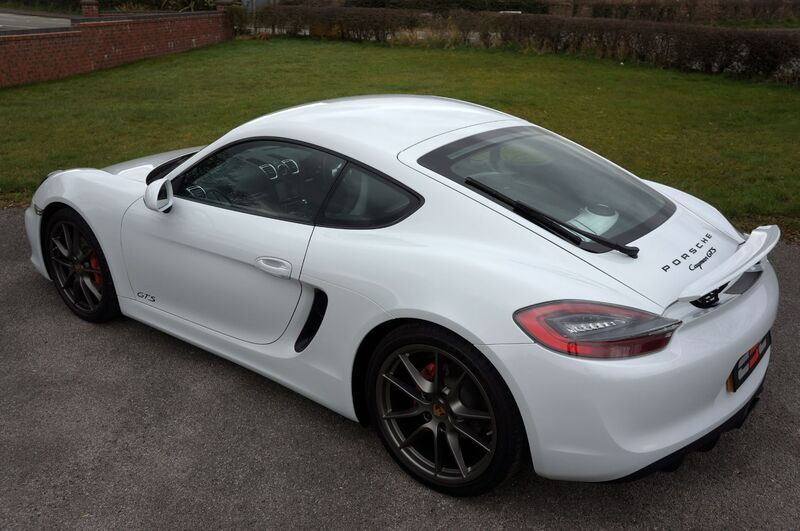 PORSCHE CAYMAN