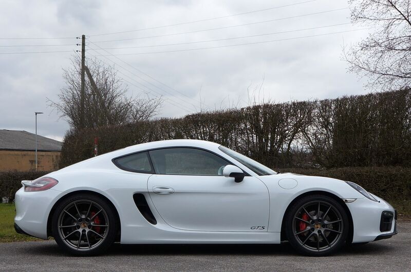 View PORSCHE CAYMAN 981 GTS PDK