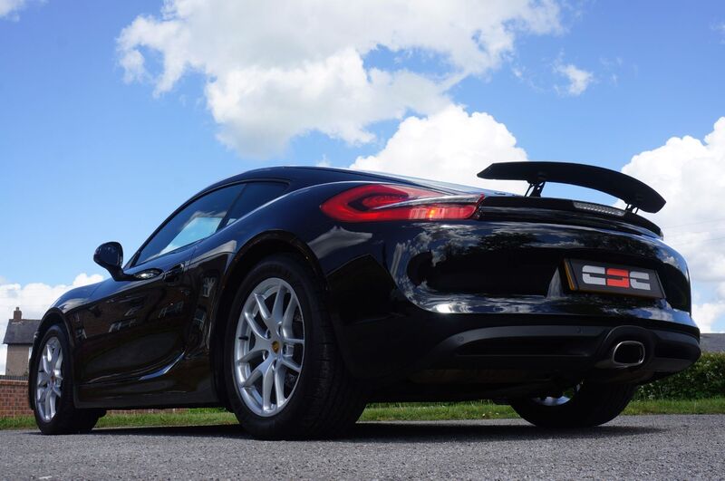 PORSCHE CAYMAN