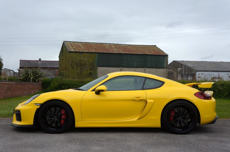 PORSCHE CAYMAN