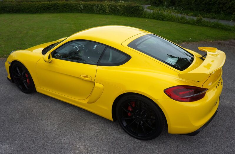 PORSCHE CAYMAN