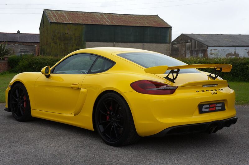 PORSCHE CAYMAN