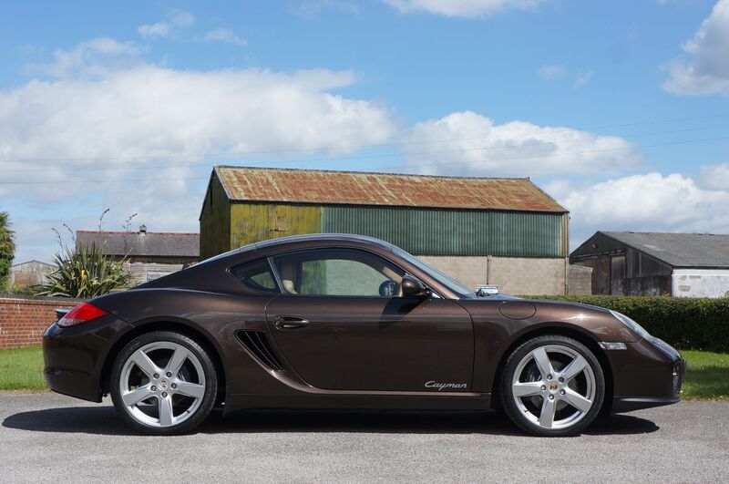 View PORSCHE CAYMAN 2.9 24v