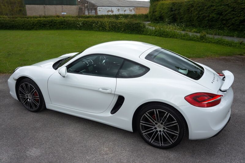 PORSCHE CAYMAN