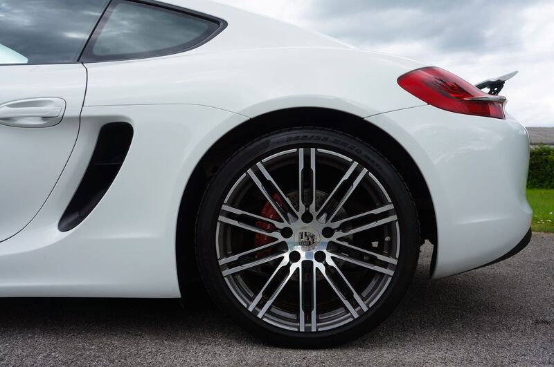 PORSCHE CAYMAN