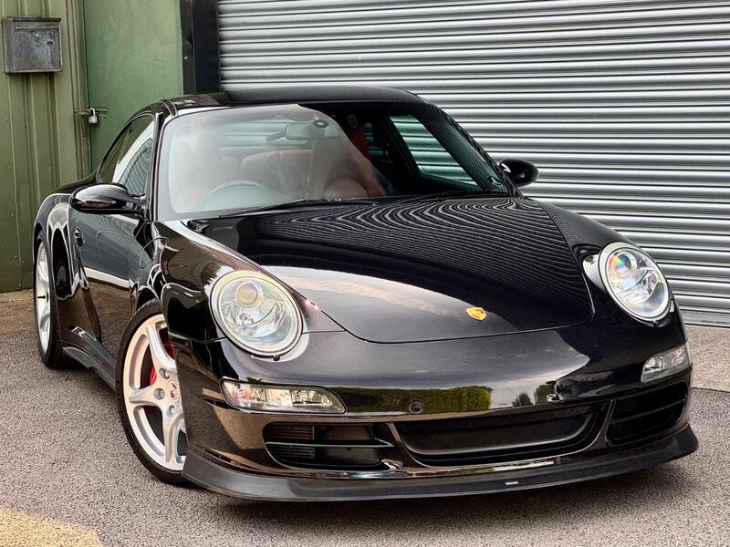 View PORSCHE 911 CARRERA 4S Moshammer Aero